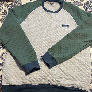 Mens Quilted LL Bean sweatshirt. Never worn.